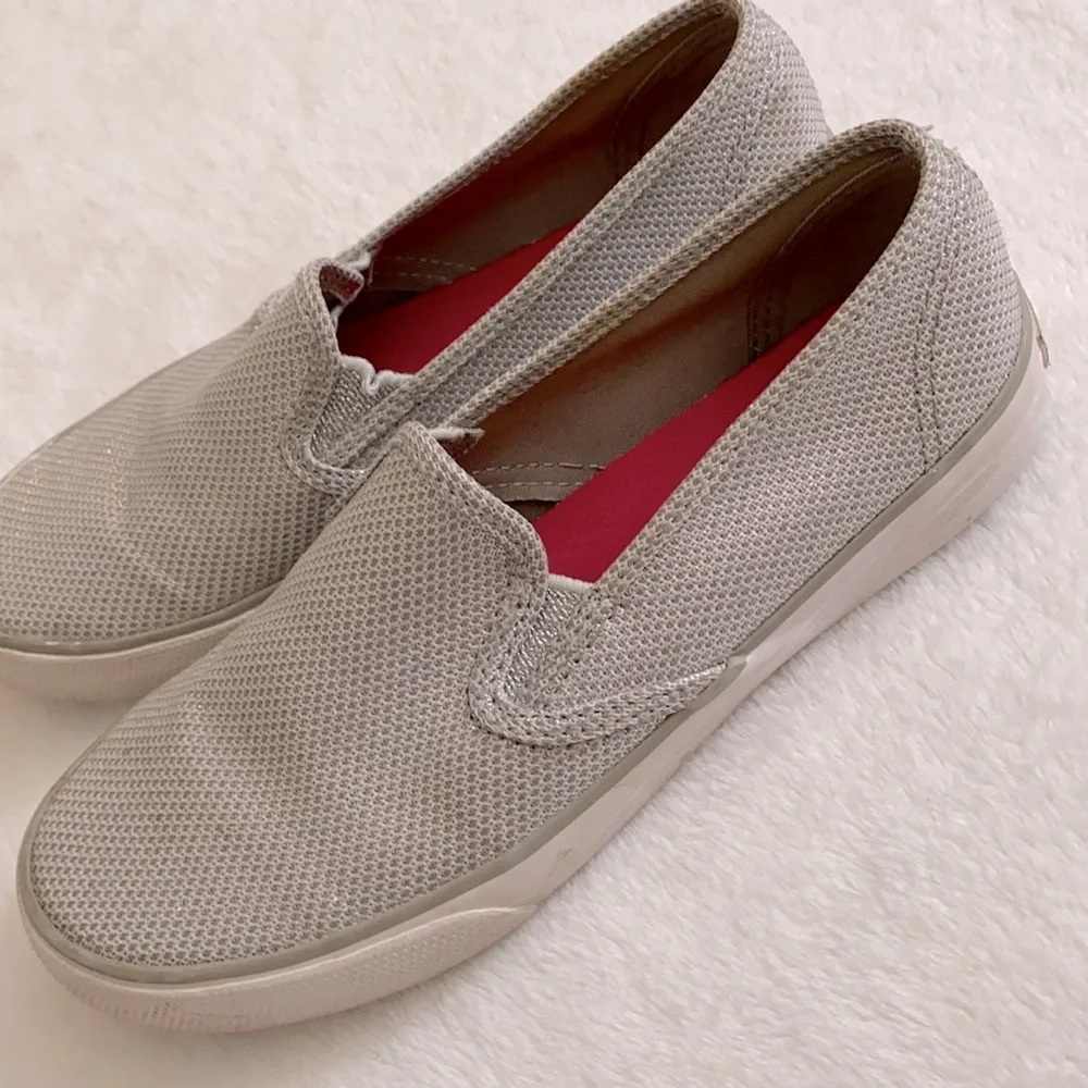 Sperry | Top-Sider Seaside Slip On Mesh Sneaker YG54592 Silver Metallic (1.5) - Picture 8 of 16
